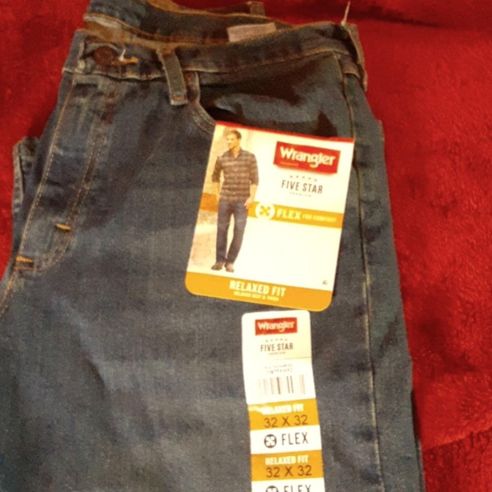NWT Mens Wrangler jeans